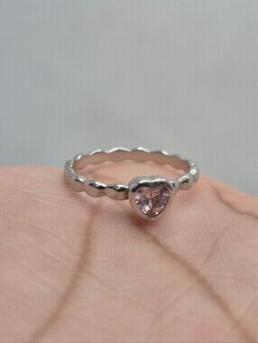 .925 Sterling Silver Elegant Girl's Heart Design Ring, Jewelry  Brand new